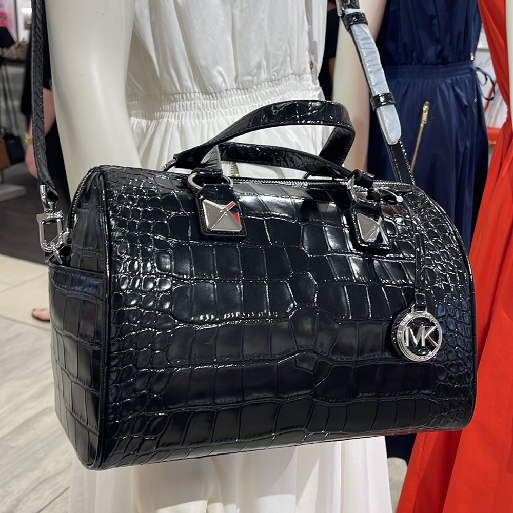 Michael Kors Grayson Medium Crocodile Embossed Leather Satchel
Black 
NWT - Picture 6 of 16